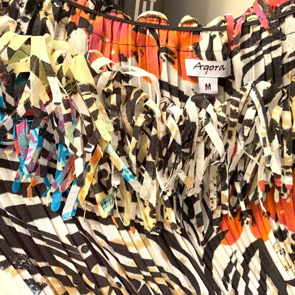 NWOT Agora Floral Pleated Party Top with Fringed Neckling and Sleeves size Med - Picture 6 of 8